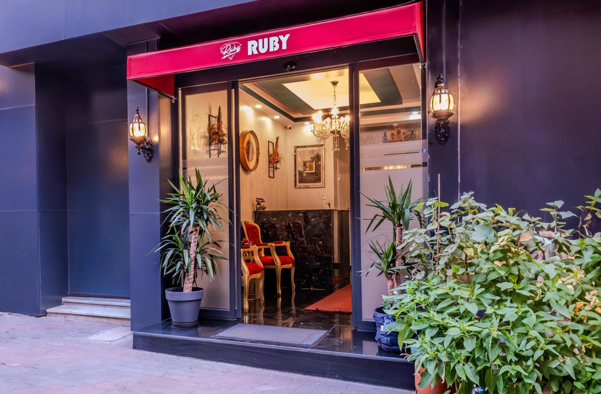 Ruby Hotel Istanbul Exterior photo